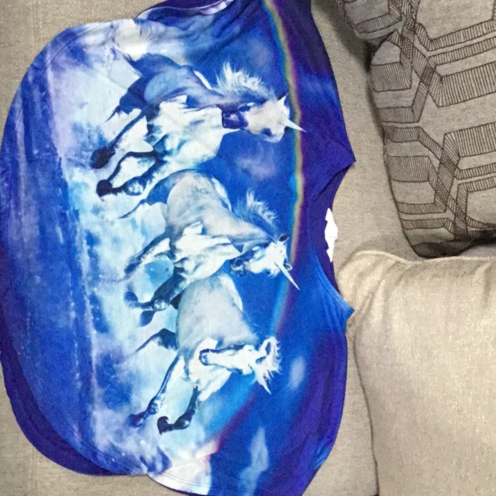 Unicorn shirt